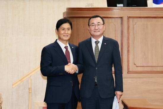 통영시 민생회복지원금 35만원 추석 전 지급